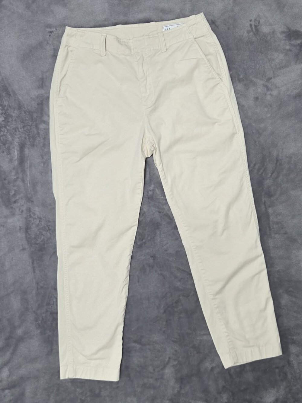 GAP Downtown Khaki Pants Womens Size 8 Cream Chino